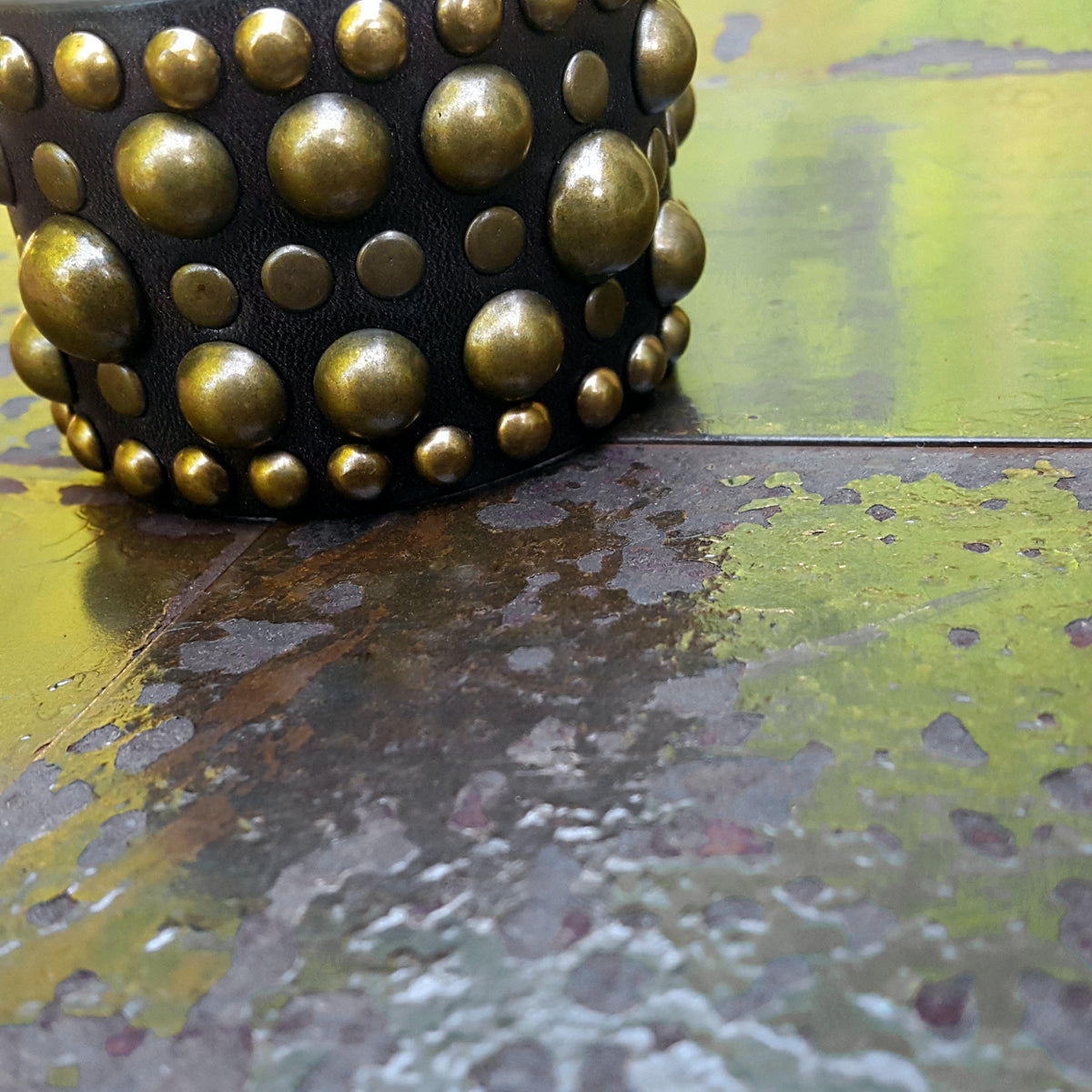 Midas Afro-Grecian Antique Brass & Leather Rivet Cuff black