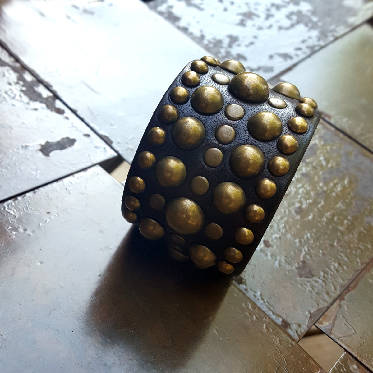 Midas Afro-Grecian Antique Brass & Leather Rivet Cuff chocolate