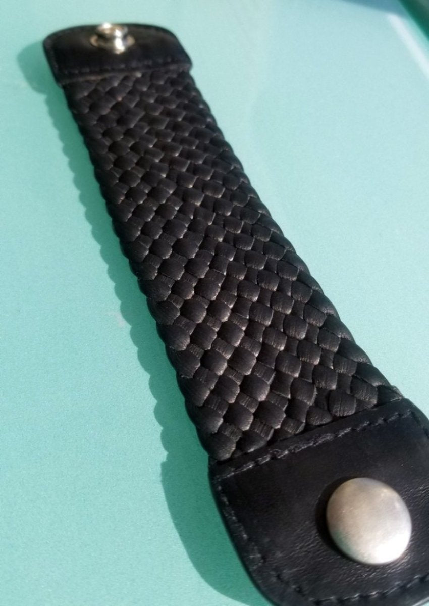 Snap Cuff Braided Bracelet, black close up