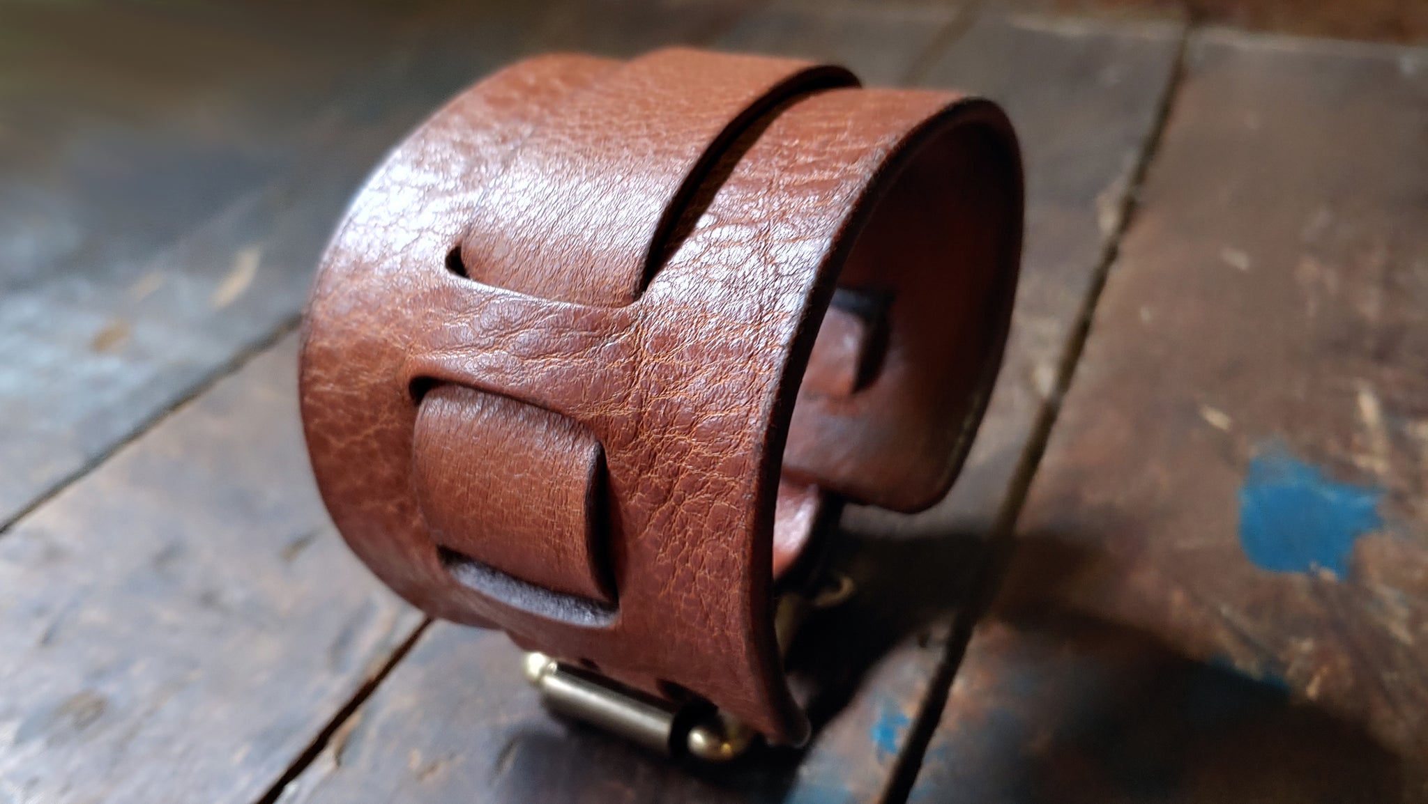 Extra Wide Bund Watchstrap for 48mm to 52mm watches, antique brass buckle