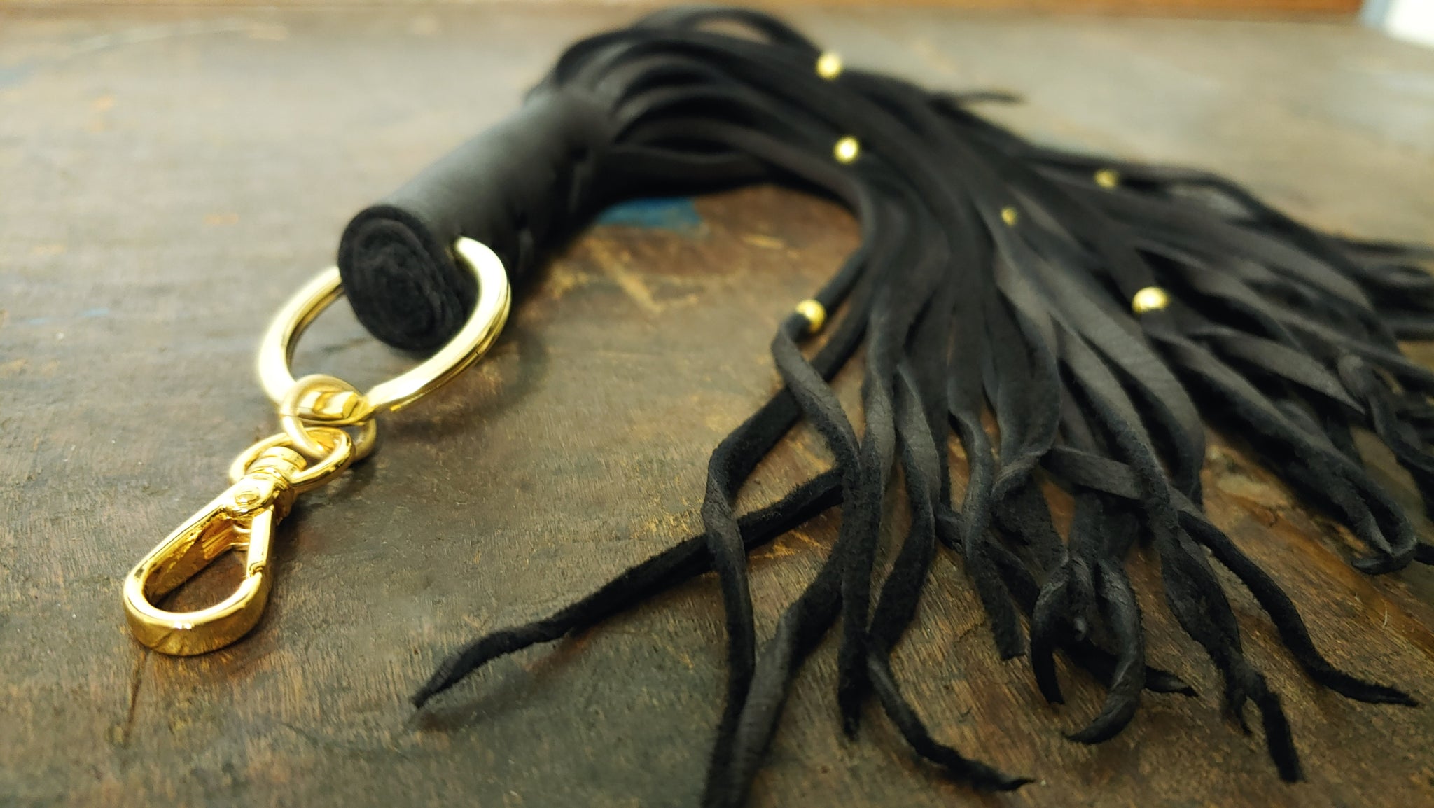 Nala Leather Flogger Tassel Key Chain with Snap Hook - Optional Beaded Fringe - SS1113