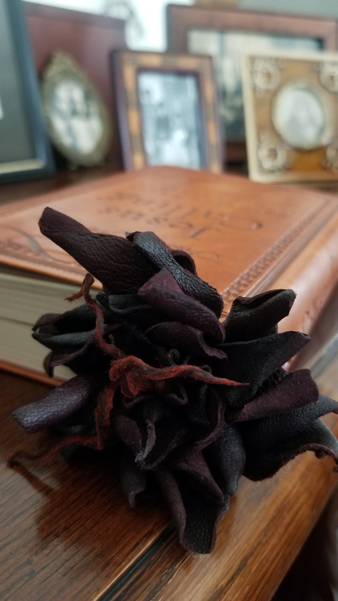Abeba Leather Flower Bookmark, Flower Bookmarker, Book Lover Accessories