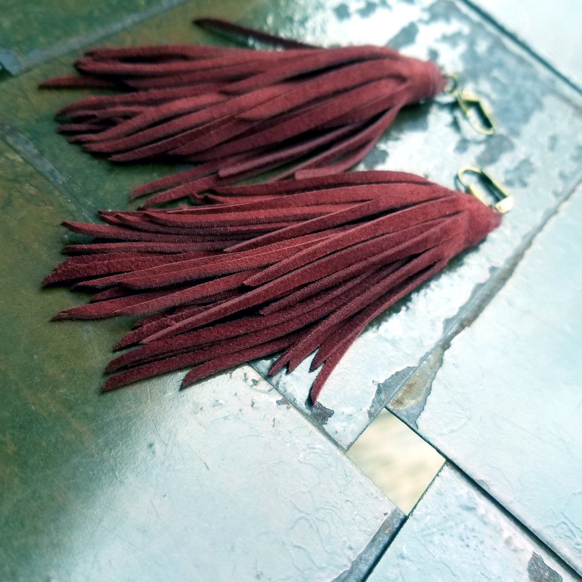 Luxe Goat Suede Kimani Tassel Leather Earrings in Burgundy