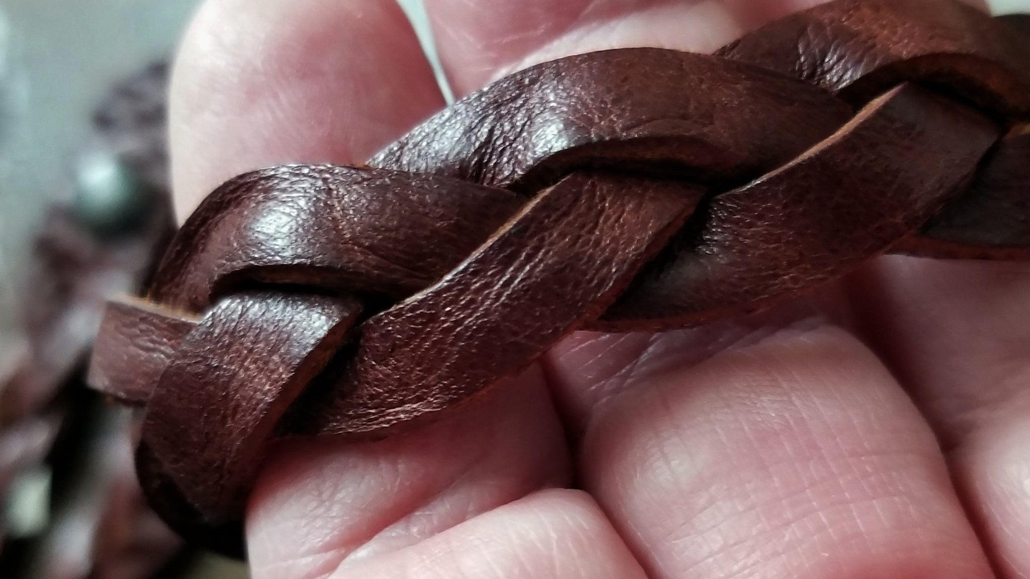 mystery braid (trick braid) braided leather bracelet, men's women's in the color Cognac