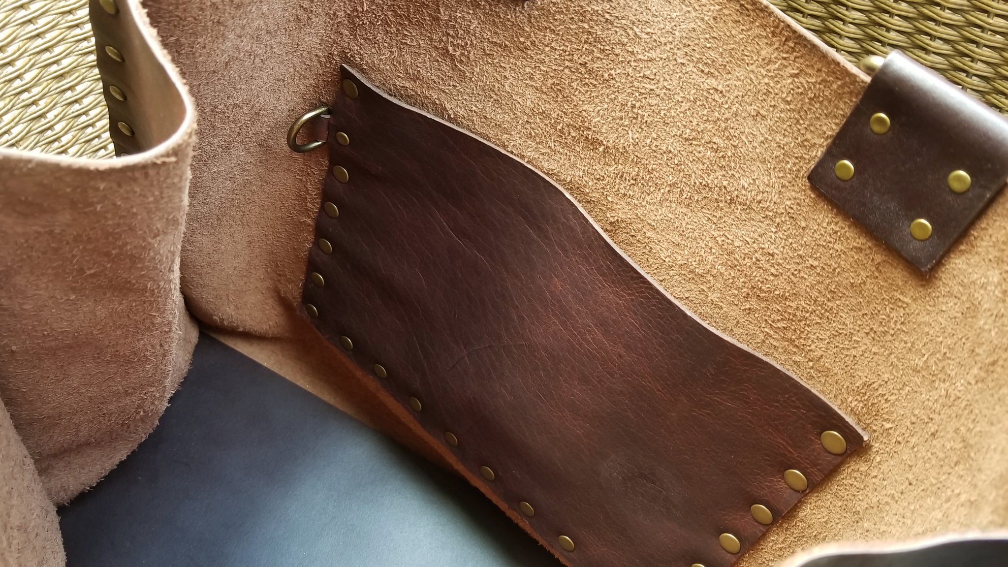 Malia Leather Tote Bag and Wristlet Set  Carry All, Market Bag, Purse –  Lisa M. Cantalupo